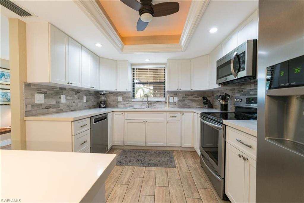 Beautiful Renovated Kitchen for the Chef in your Life