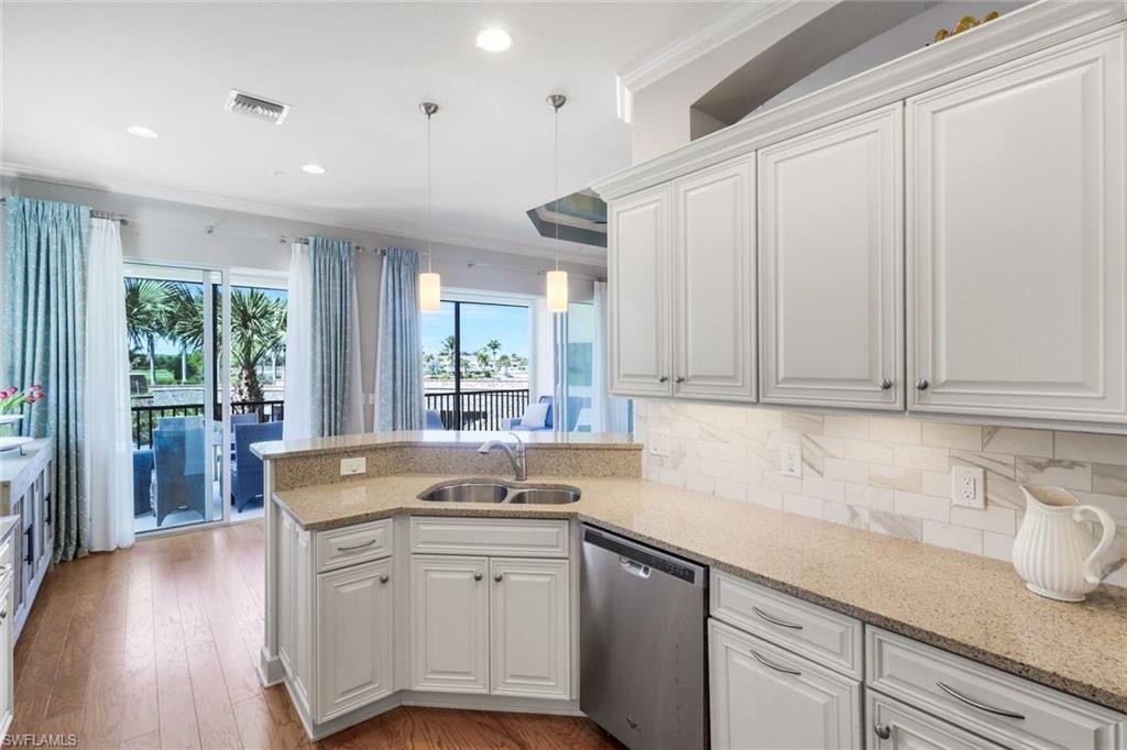 8835 Nautical Landing CIR 201 photo 18