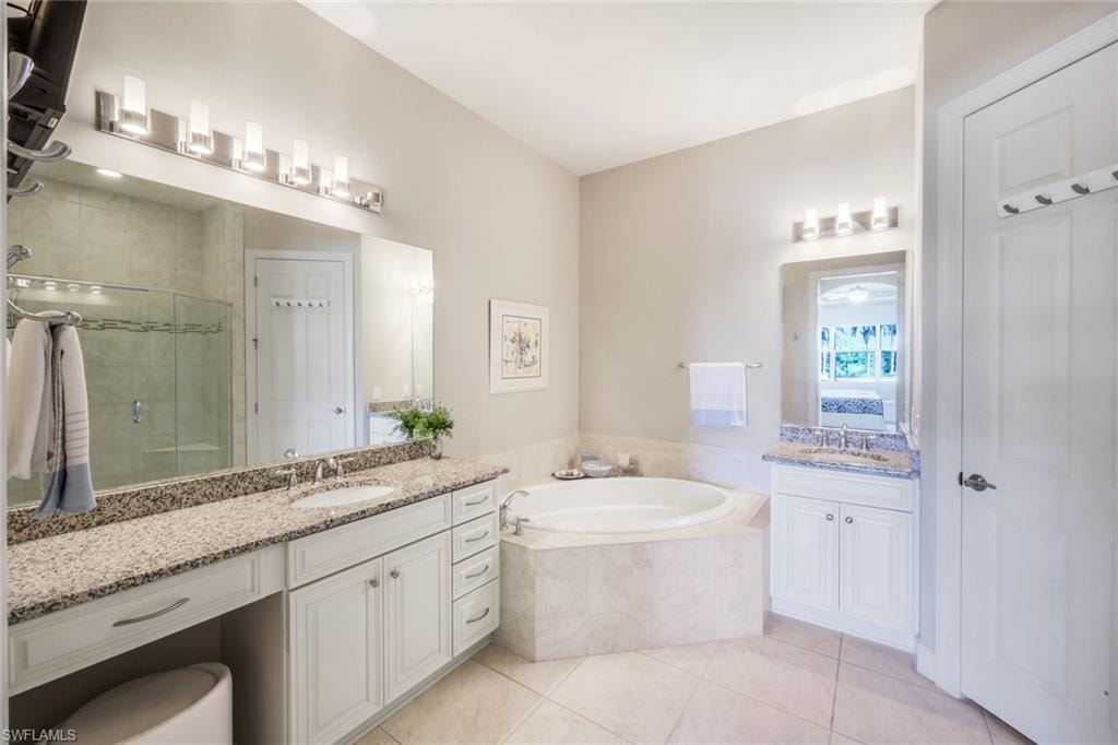 8835 Nautical Landing CIR 201 photo 25