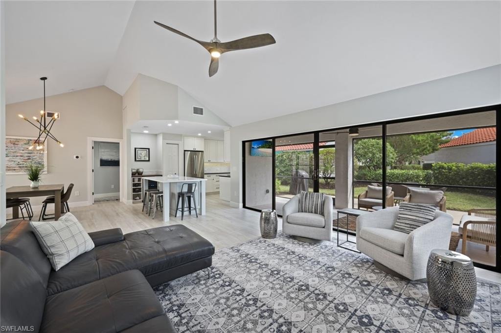 714 Reef Point CIR