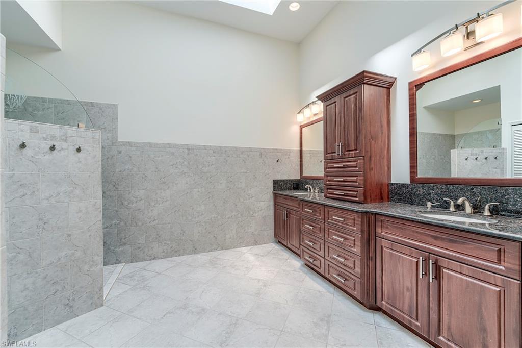19321 Northbridge WAY photo 8