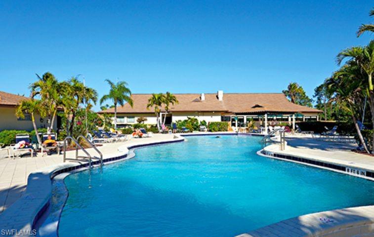 239 Palm DR 2