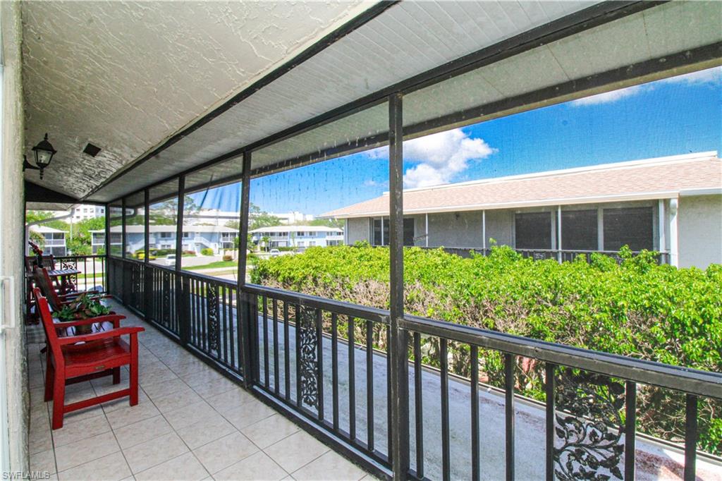 239 Palm DR 2