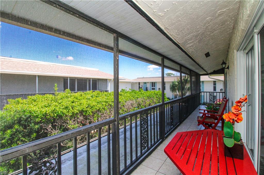239 Palm DR 2