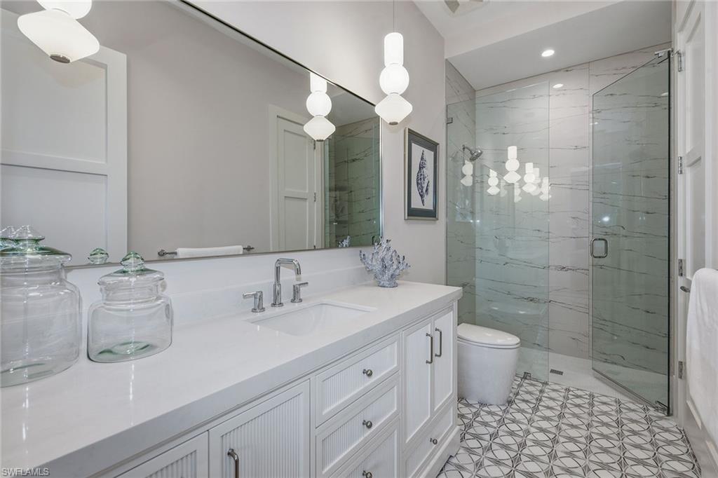 529 Neapolitan WAY photo 20