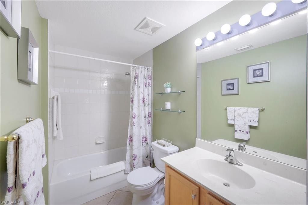En Suite Bath