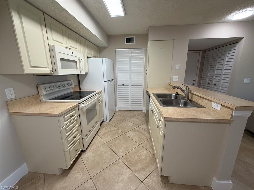 2094 Arbour Walk CIR 3014 photo 8