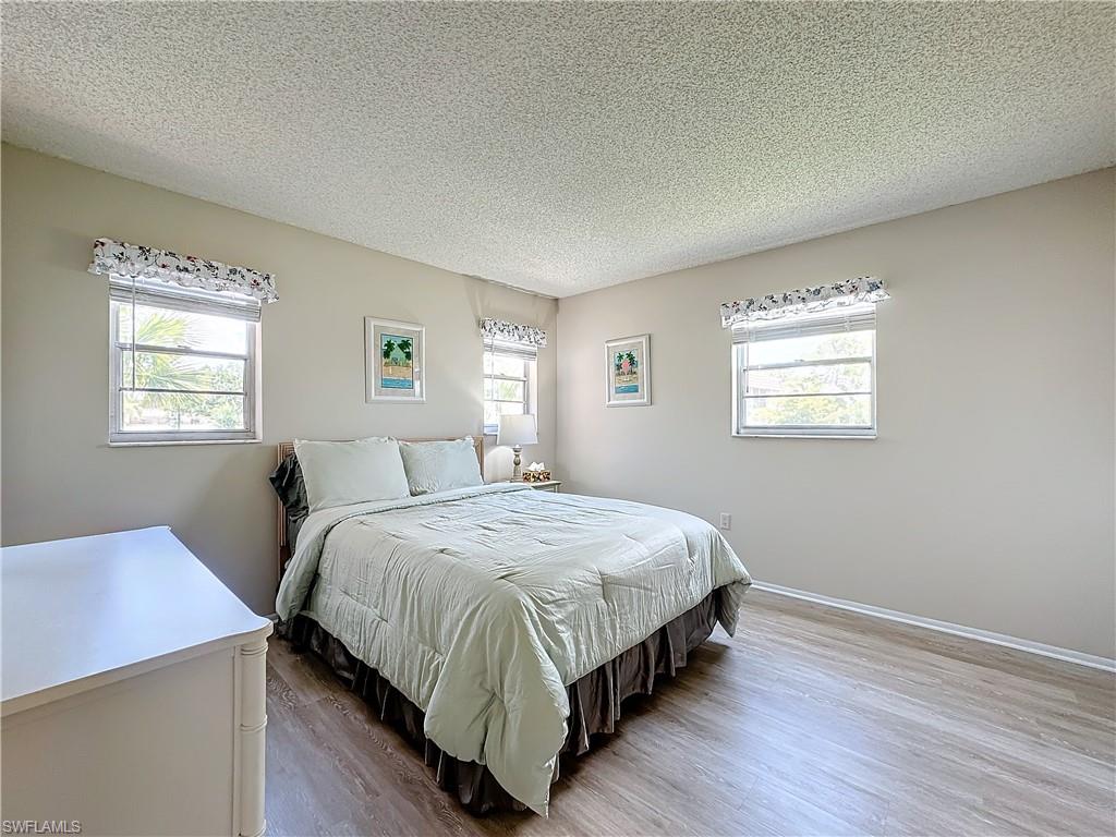 300 Forest Lakes BLVD 201 photo 23