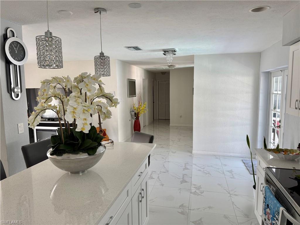 226 Kingston DR