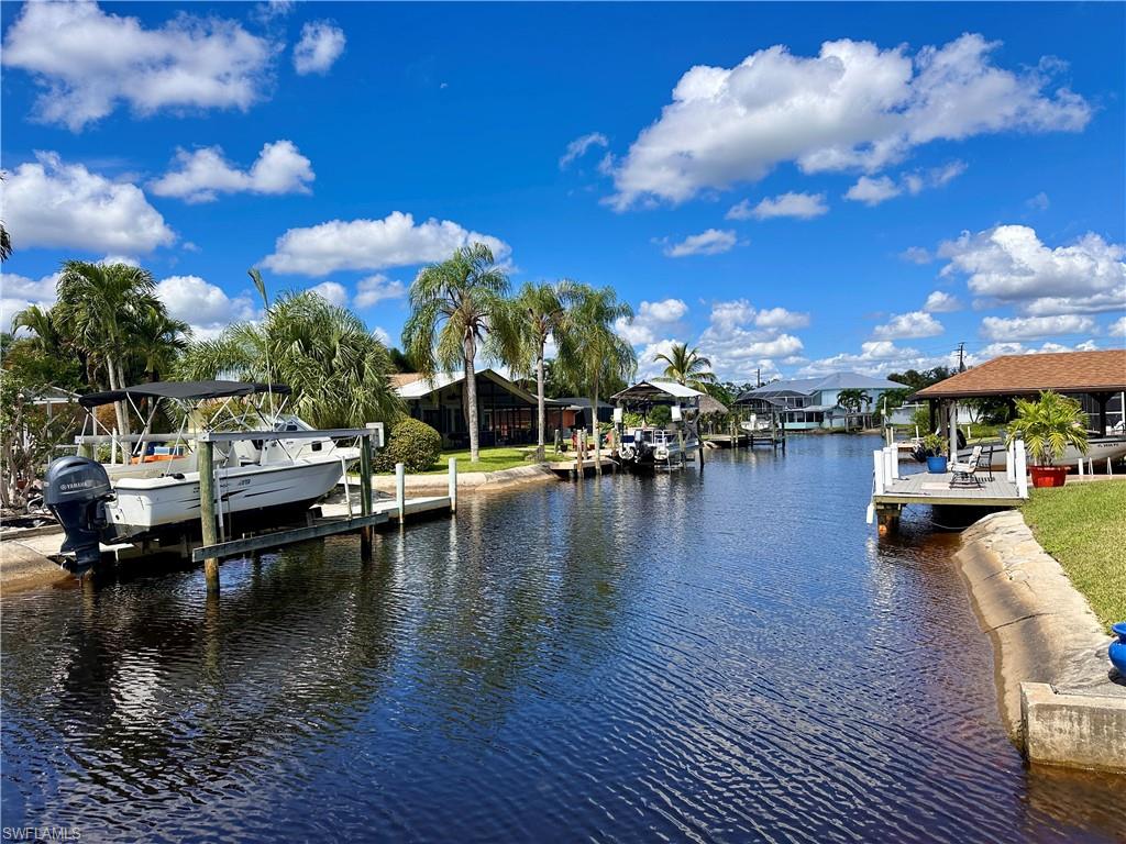 6187 Island Park CT