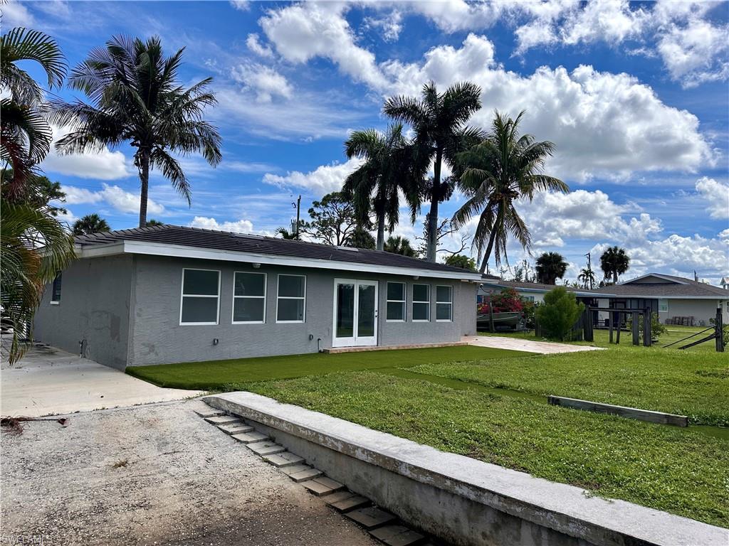 6187 Island Park CT