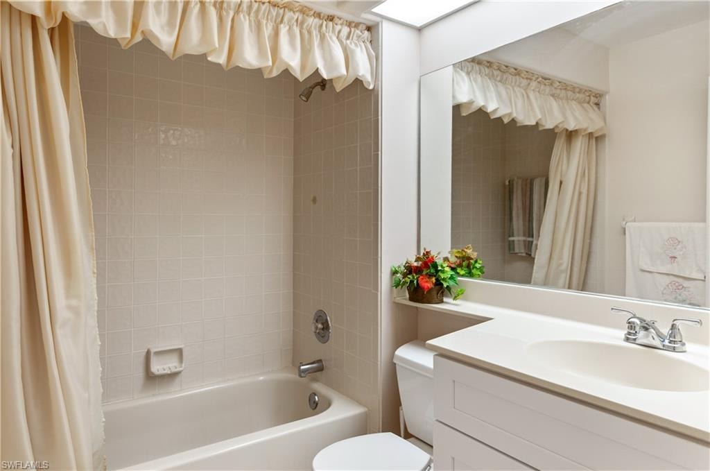 13020 Amberley CT 305 photo 17