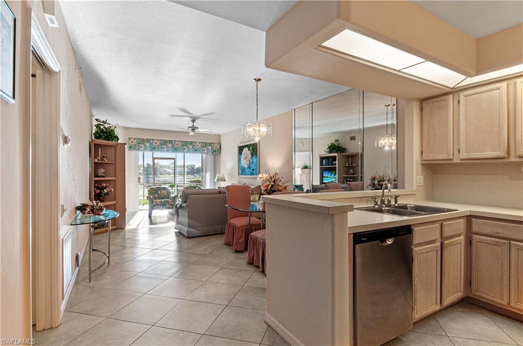 13020 Amberley CT 305