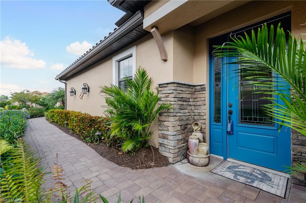 8438 Volaro WAY photo 27