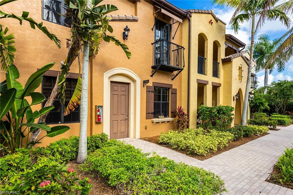 9088 Chula Vista ST 108-3