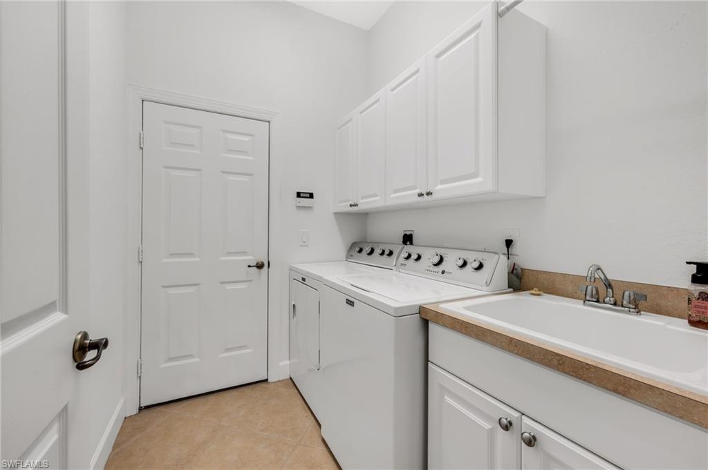 11918 Heather Woods CT photo 18