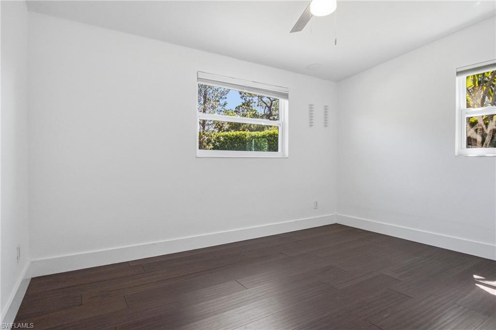 2300 Estey AVE photo 15