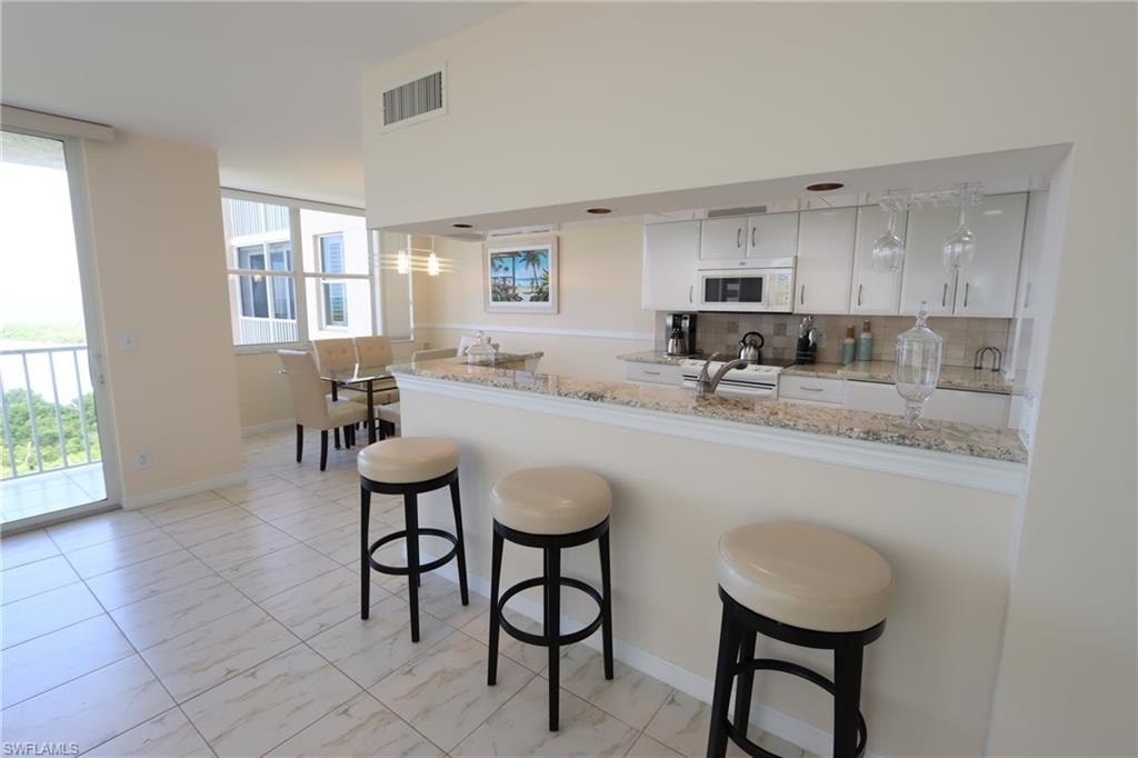 5550 Heron Point DR 902