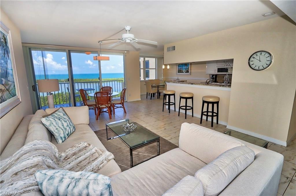 5550 Heron Point DR 902 photo 8
