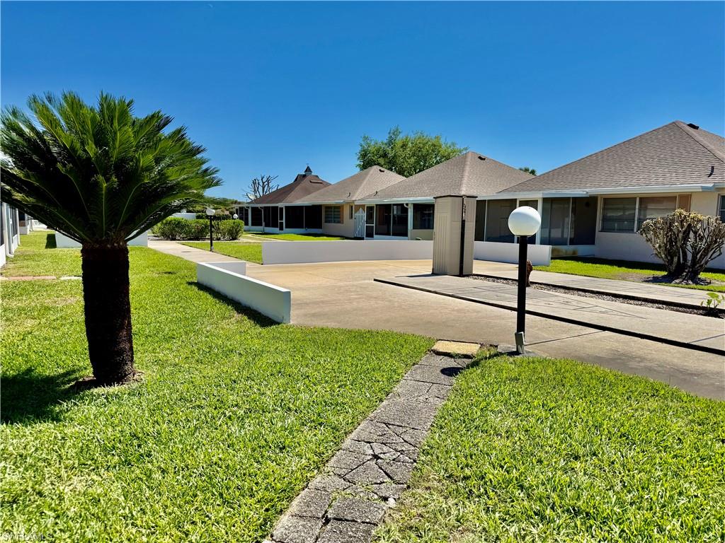 318 Joel BLVD photo 8