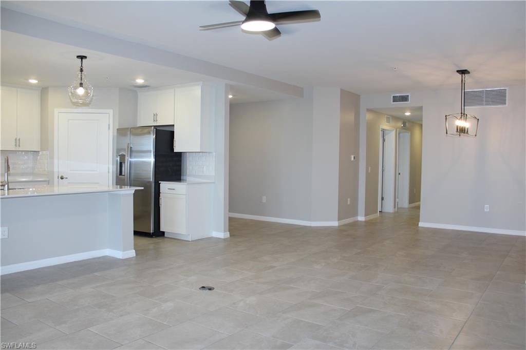 5661 Melbourne CT 8012 photo 6