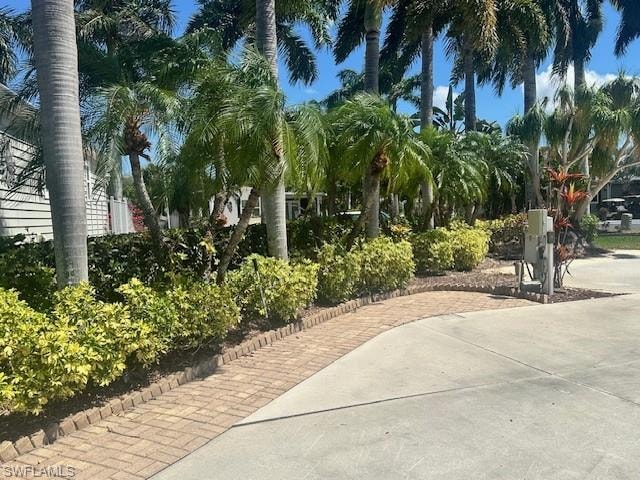 1386 Silver Lakes BLVD photo 6