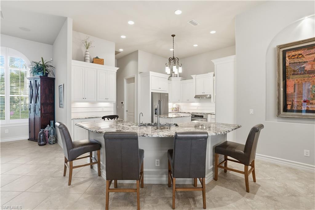 9450 Monteverdi WAY photo 6
