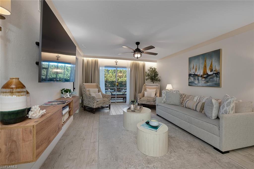 154 Cypress WAY E 1102