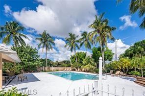 10225 Boca CIR photo 21