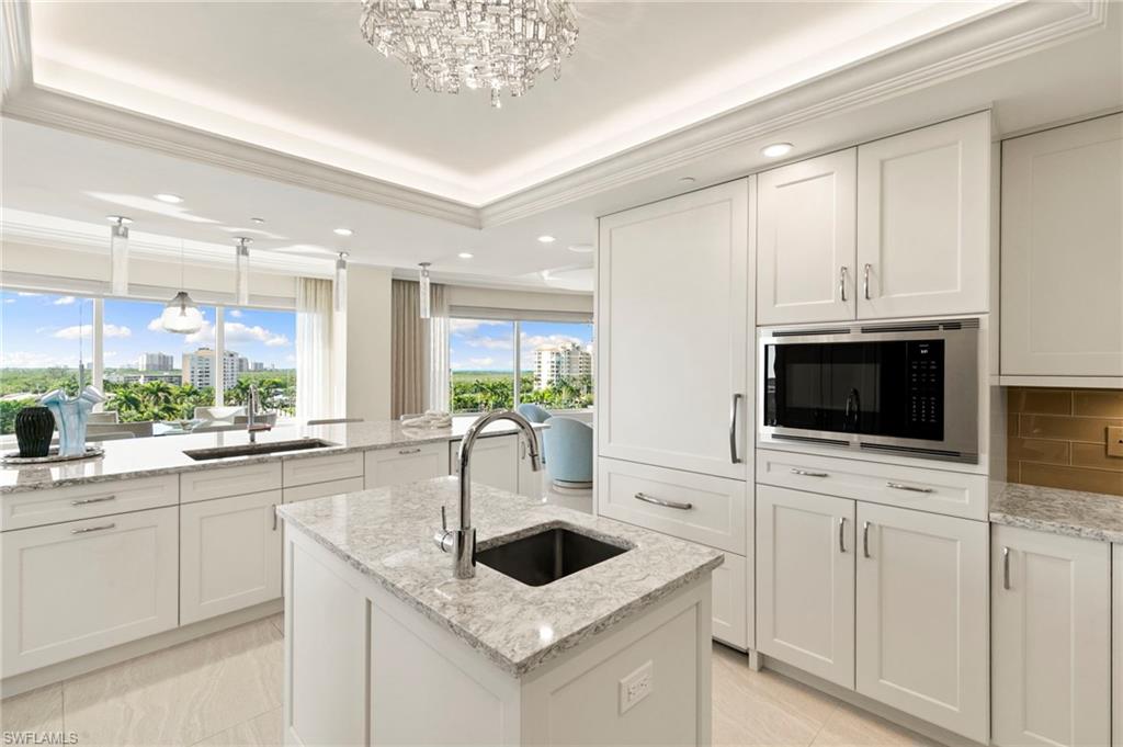 From Kitchen, the spectacular views of Naples Florida