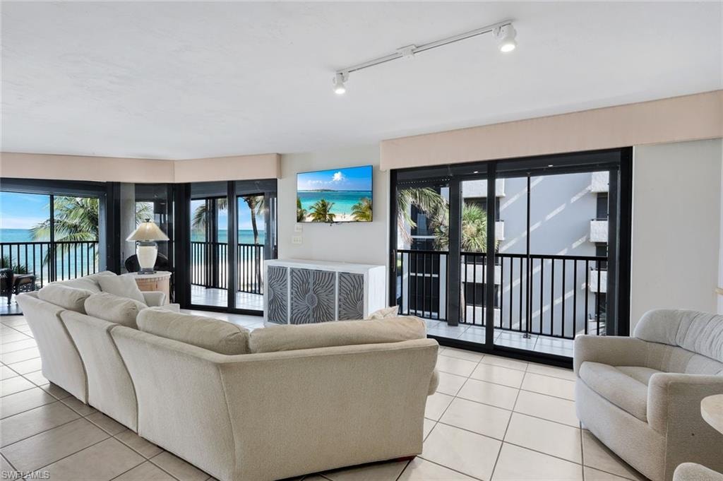 9653 Gulf Shore DR 303 photo 12