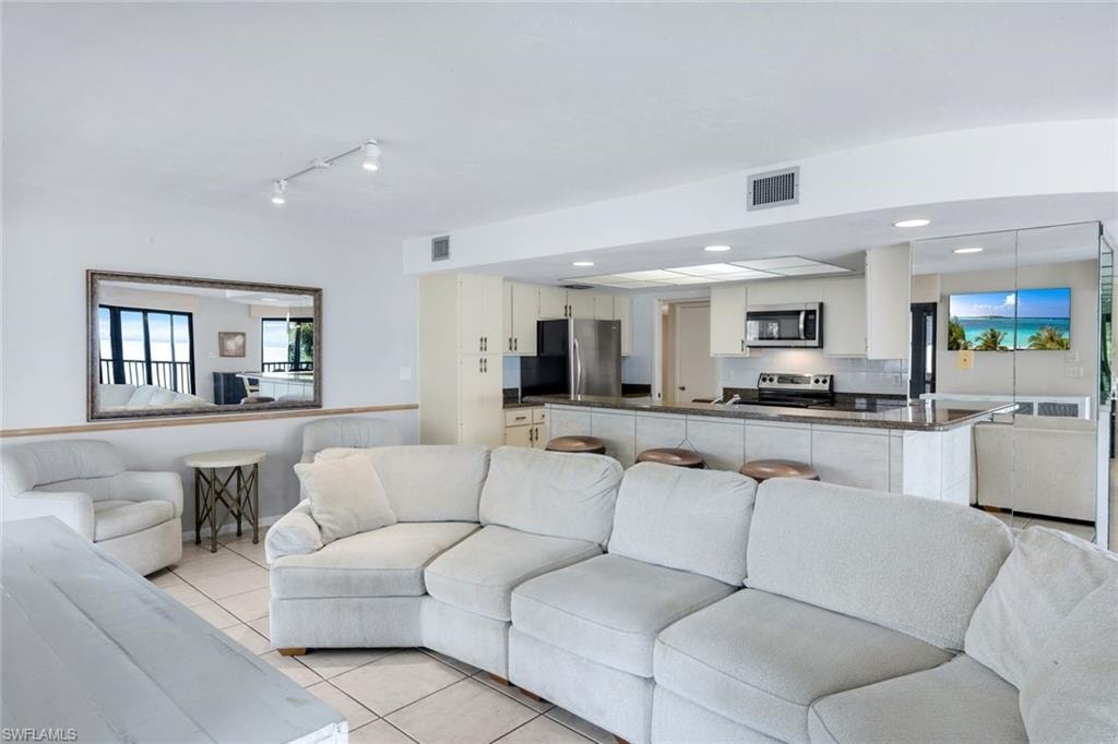 9653 Gulf Shore DR 303 photo 10