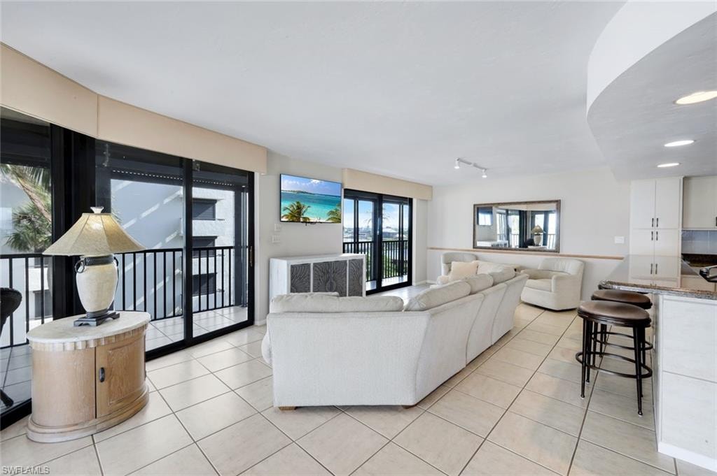 9653 Gulf Shore DR 303 photo 11