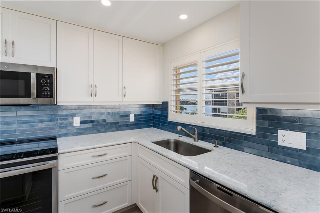 3450 Gulf Shore BLVD N 305