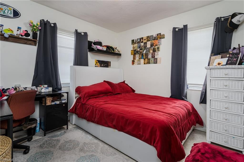 756 Apple CT photo 20
