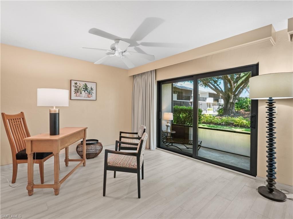 600 Neapolitan WAY 127 photo 16