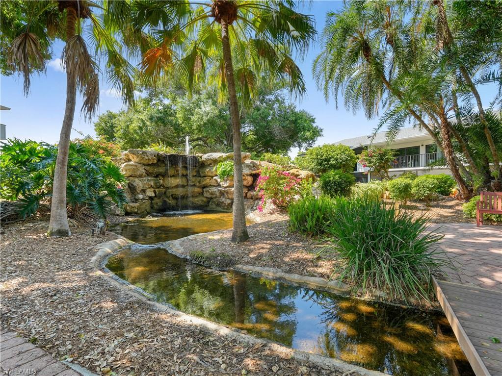 600 Neapolitan WAY 127 photo 33