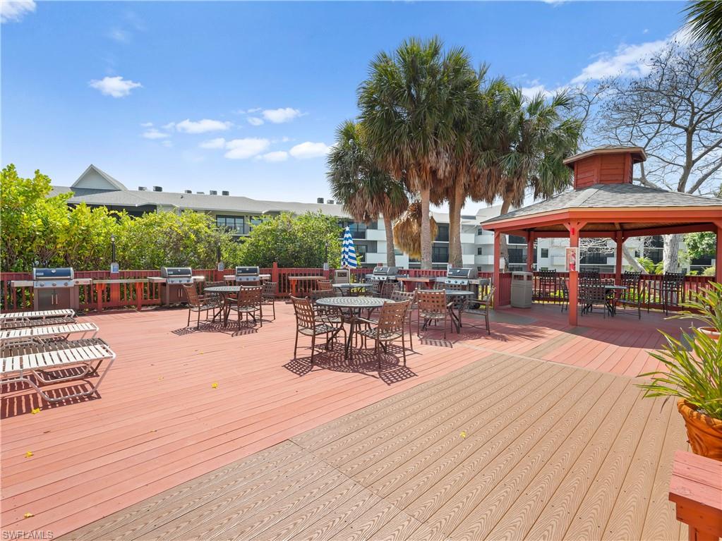 600 Neapolitan WAY 127 photo 35