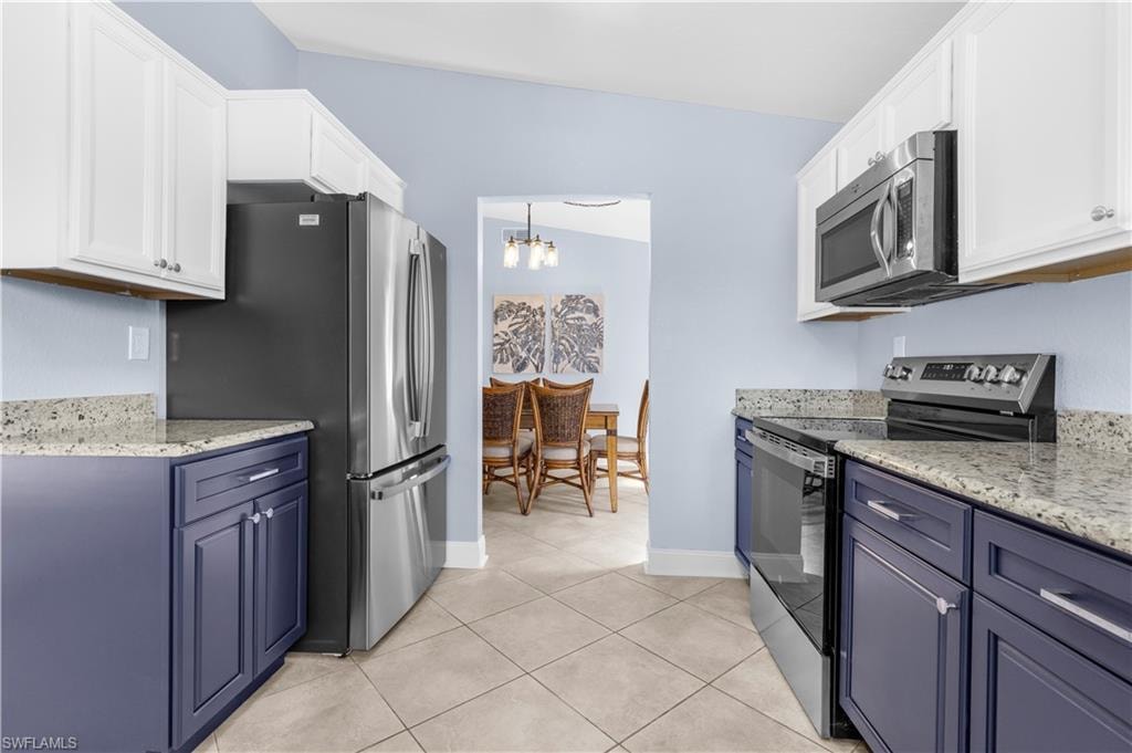 6487 Royal Woods DR photo 17
