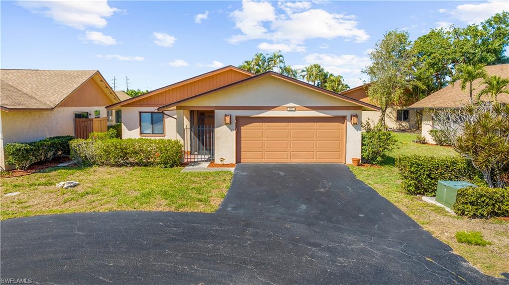 6487 Royal Woods DR