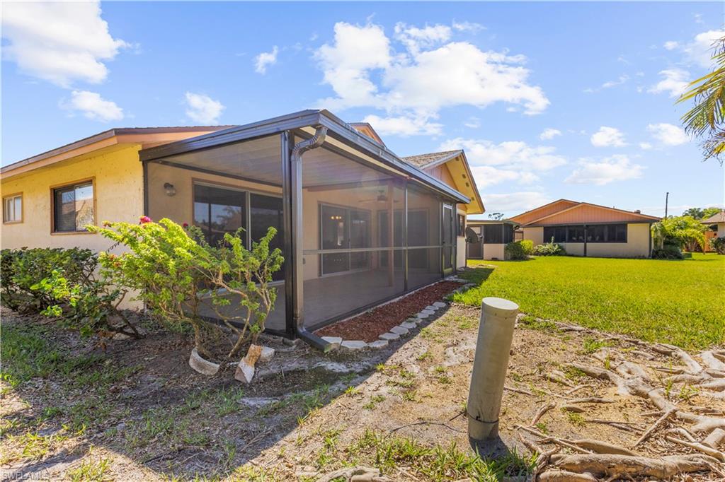 6487 Royal Woods DR photo 33