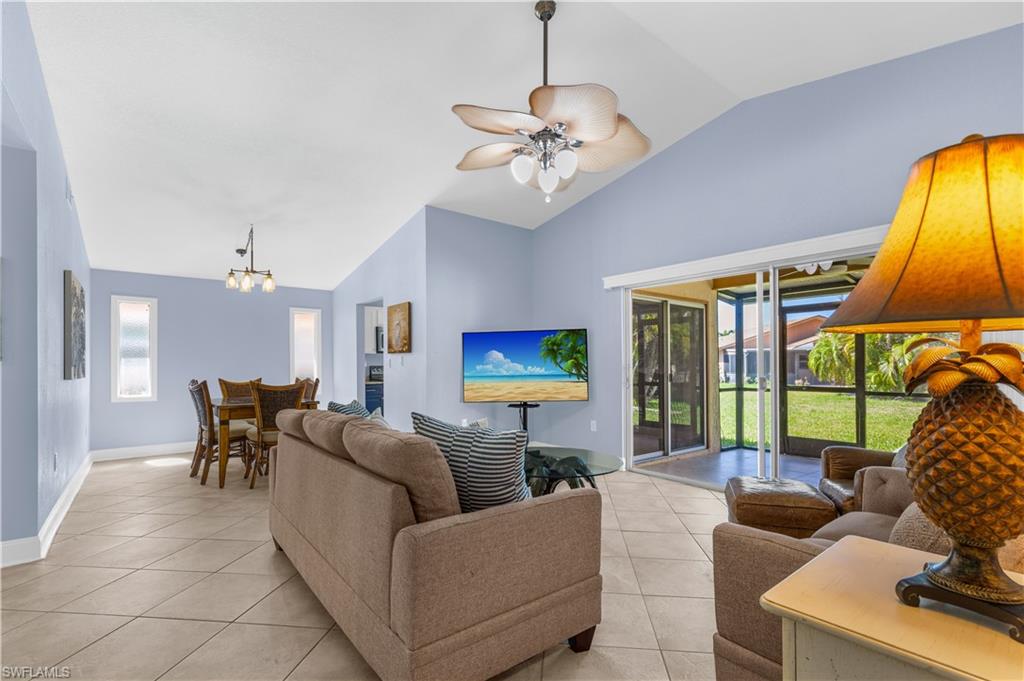 6487 Royal Woods DR photo 14