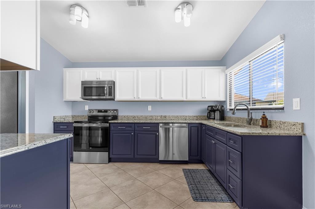 6487 Royal Woods DR photo 18