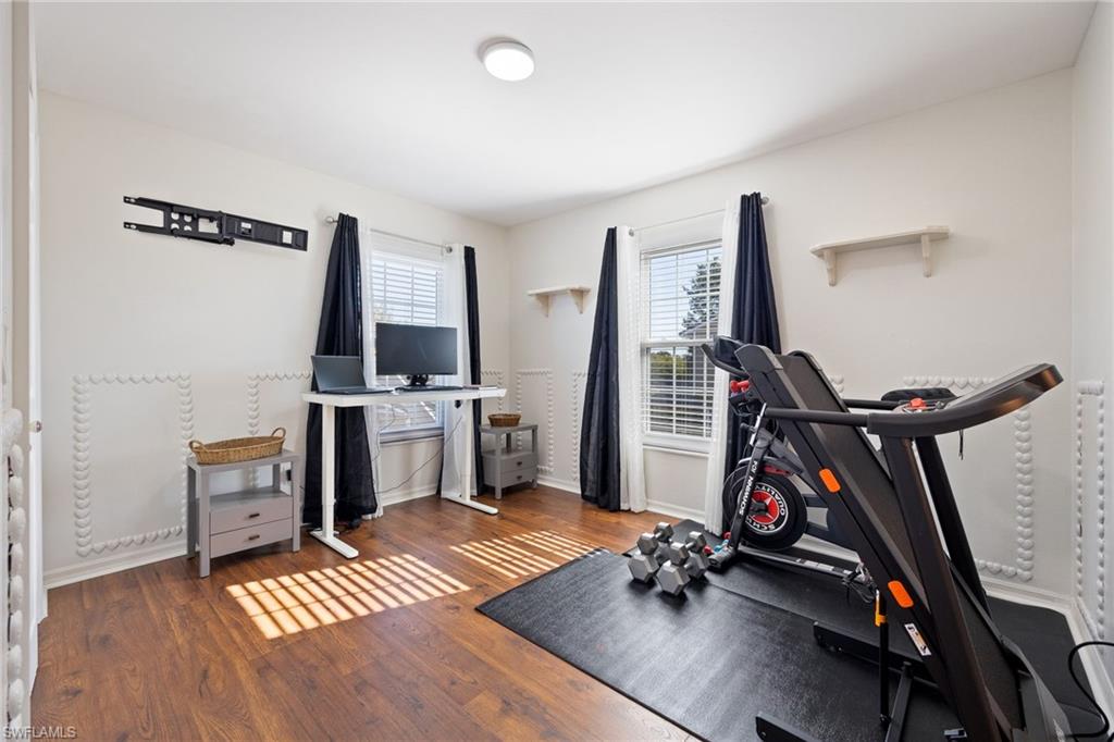 14051 Campus ST photo 30
