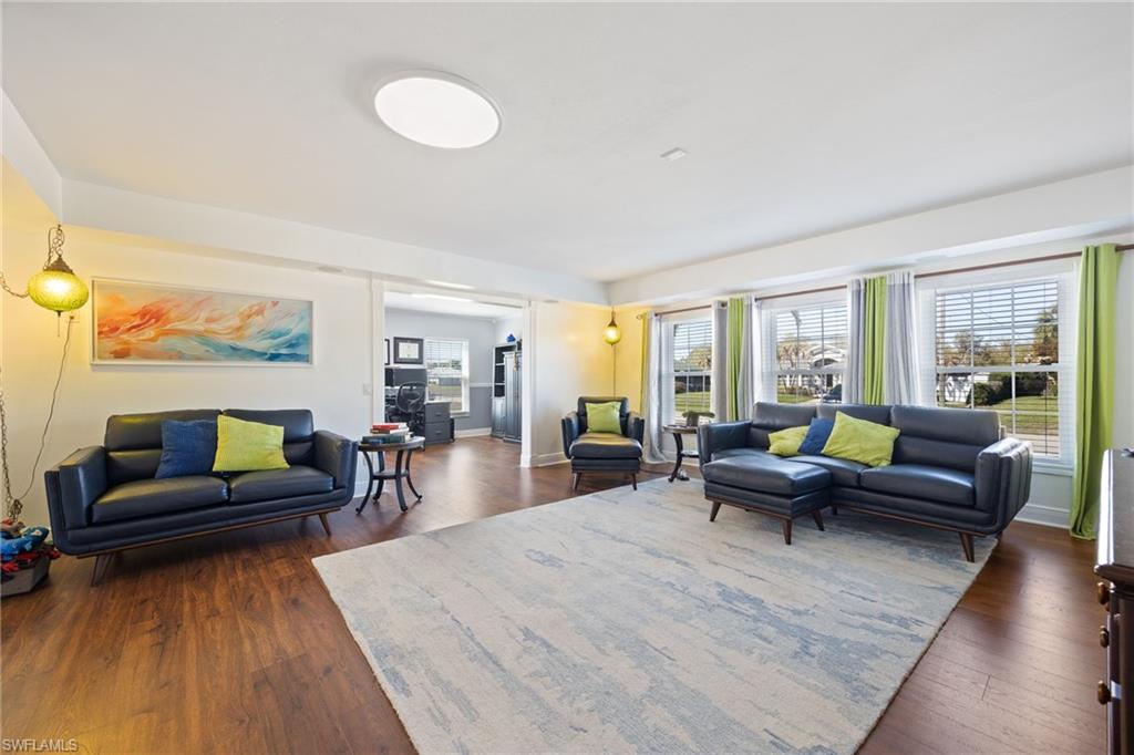 14051 Campus ST photo 14
