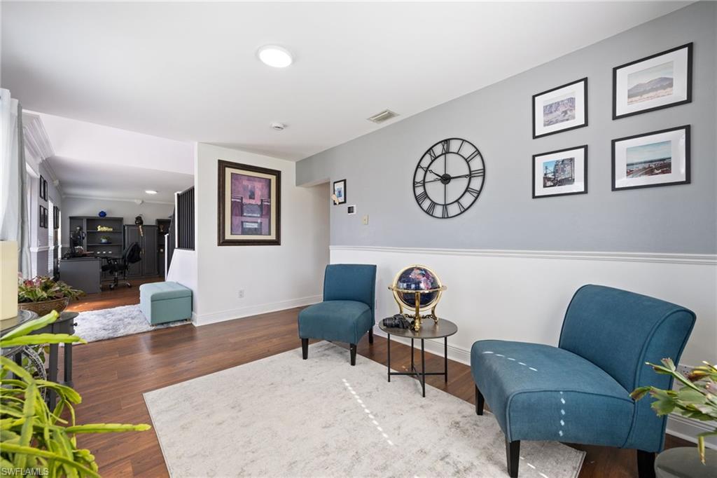 14051 Campus ST photo 8