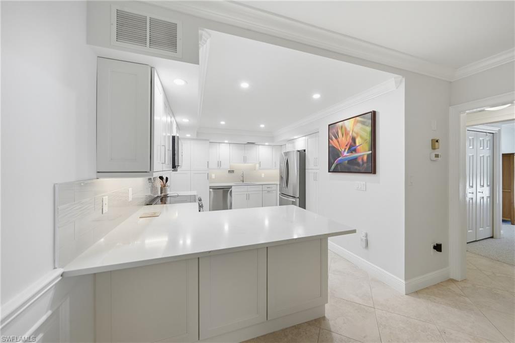 174 Collier BLVD 203 photo 17