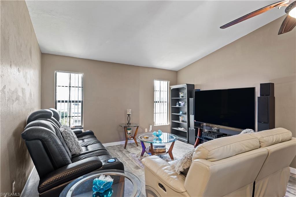241 Connecticut AVE photo 17