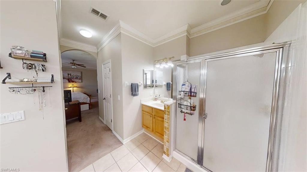 138 Burnt Pine DR photo 16
