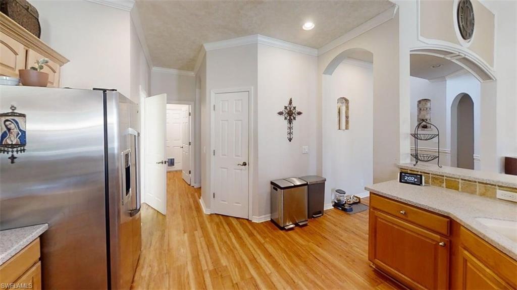 138 Burnt Pine DR photo 8